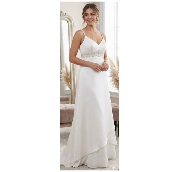 Galina Classic 8V8769 Empire-Waist Wedding Dress Size 14 Greek Goddess Bohemian Galina Classic 8V8769 Empire-Waist Wedding Dress Size 14 Greek Goddess Bohemian